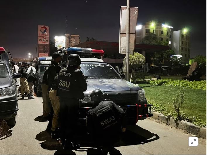 Πακιστάν:-Εισβολή-ισλαμιστών-σε-αστυνομικό-τμήμα-–-Δύο-νεκροί