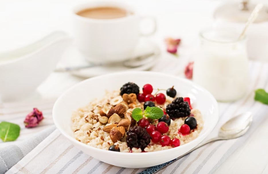 5-Πρωινές-συνήθειες-που-βοηθούν-να-χάσεις-βάρος