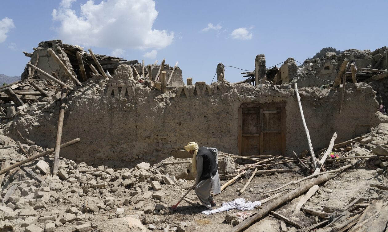 Σεισμός-στο-Αφγανιστάν:-Πανικόβλητοι-οι-κάτοικοι-–-Έψαλλαν-στίχους-από-το-κοράνι