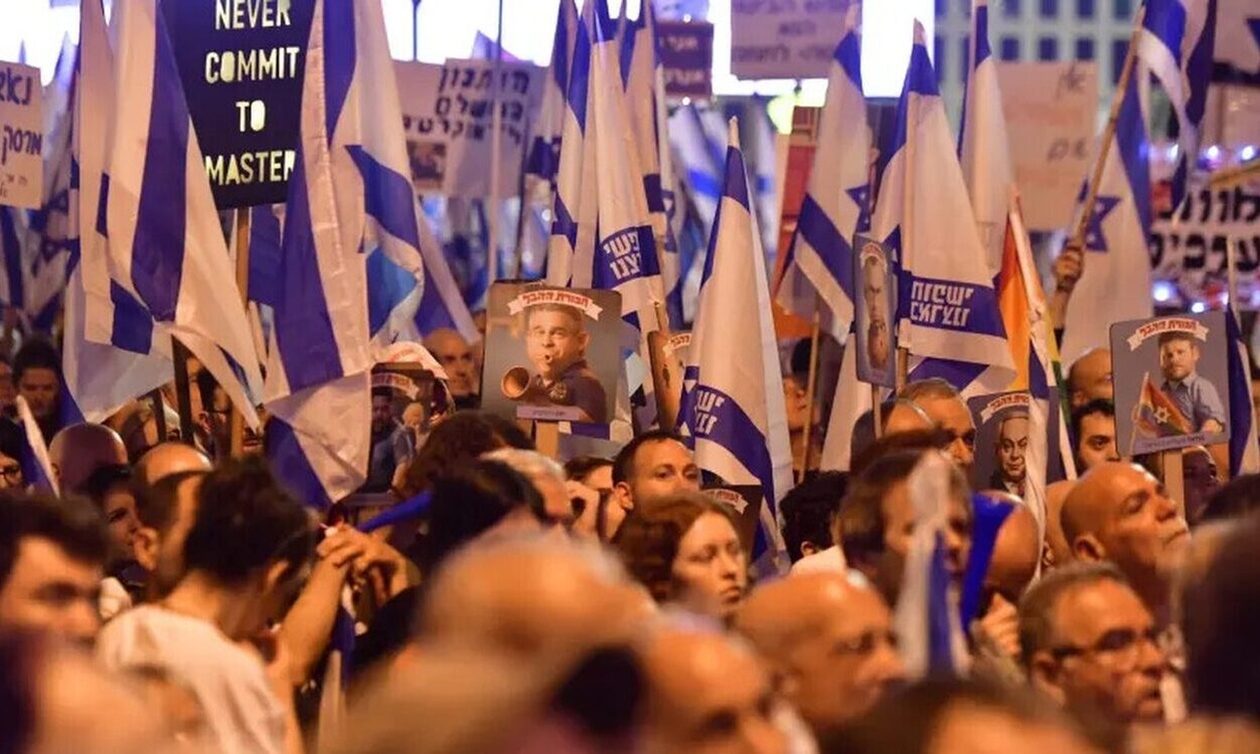 Ισραήλ:-Αντικυβερνητικές-διαδηλώσεις-σε-όλη-τη-χώρα-–-100.000-άνθρωποι-στο-Τελ-Αβίβ