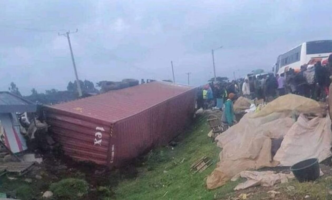Κένυα:-Τουλάχιστον-48-νεκροί-σε-τροχαίο-δυστύχημα