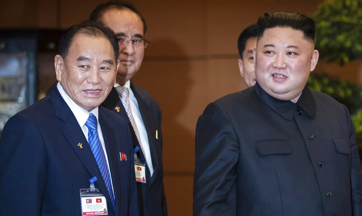Βόρεια-Κορέα:-o-Κιμ-έπαυσε-τον-αρχηγό-του-στρατού-και-ζήτησε-«προετοιμασία-για-πόλεμο»