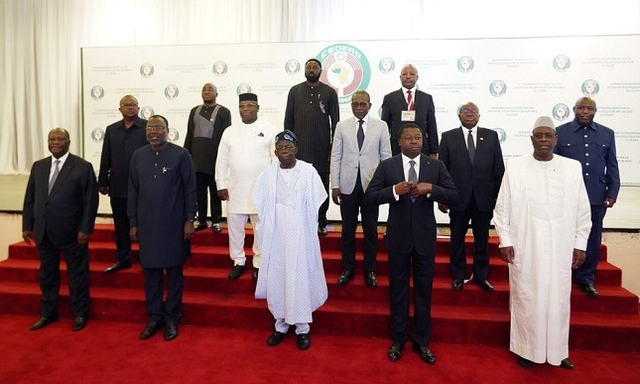 Ετοιμάζουν-εισβολή-στον-Νίγηρα:-«Πράσινο-φως»-από-τους-ηγέτες-των-ecowas