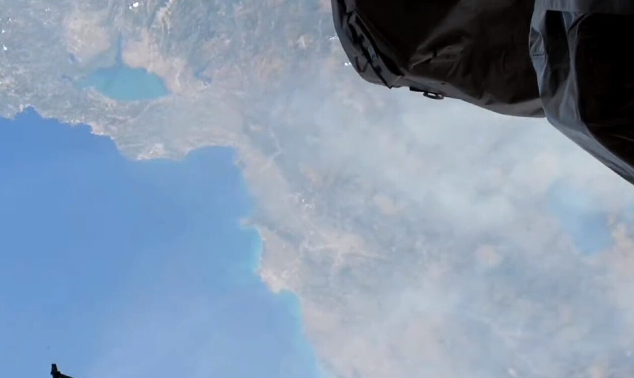 Φωτιά:-Οι-καπνοί-καλύπτουν-την-Ελλάδα-–-Βίντεο-από-τον-Διεθνή-Διαστημικό-Σταθμό