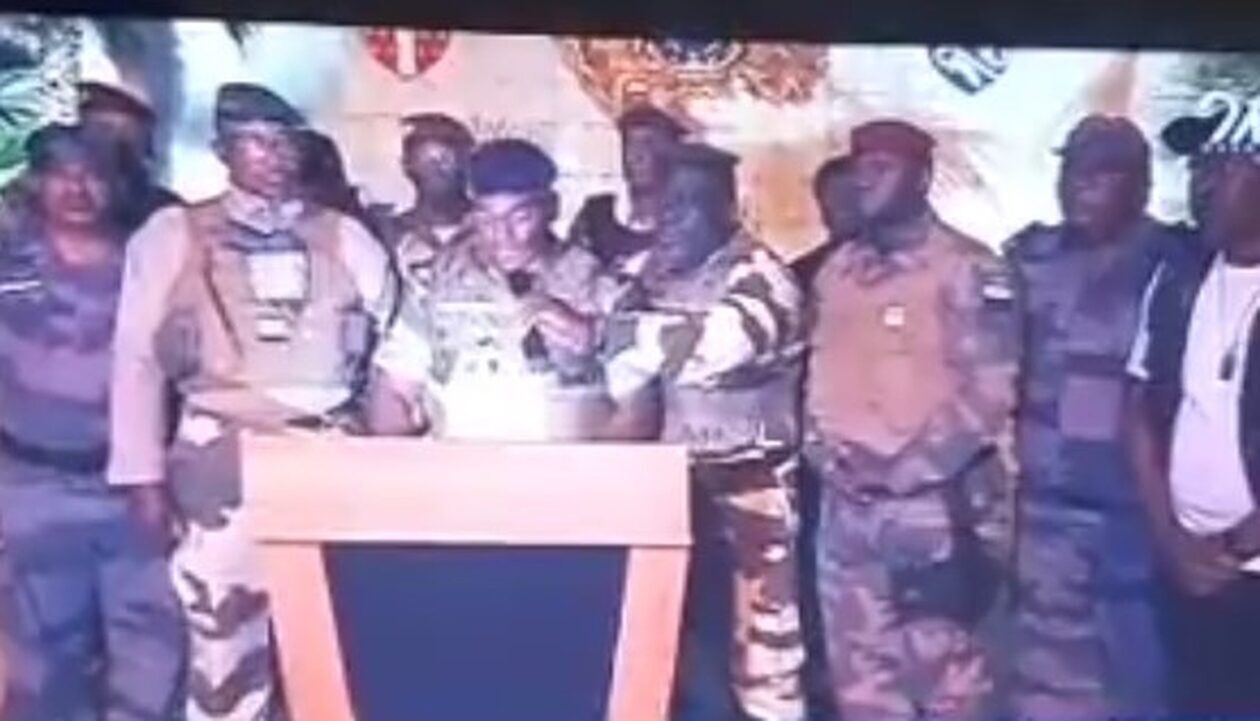 Πραξικόπημα-στη-Γκαμπόν:-Ανοίγουν-και-πάλι-τα-σύνορα