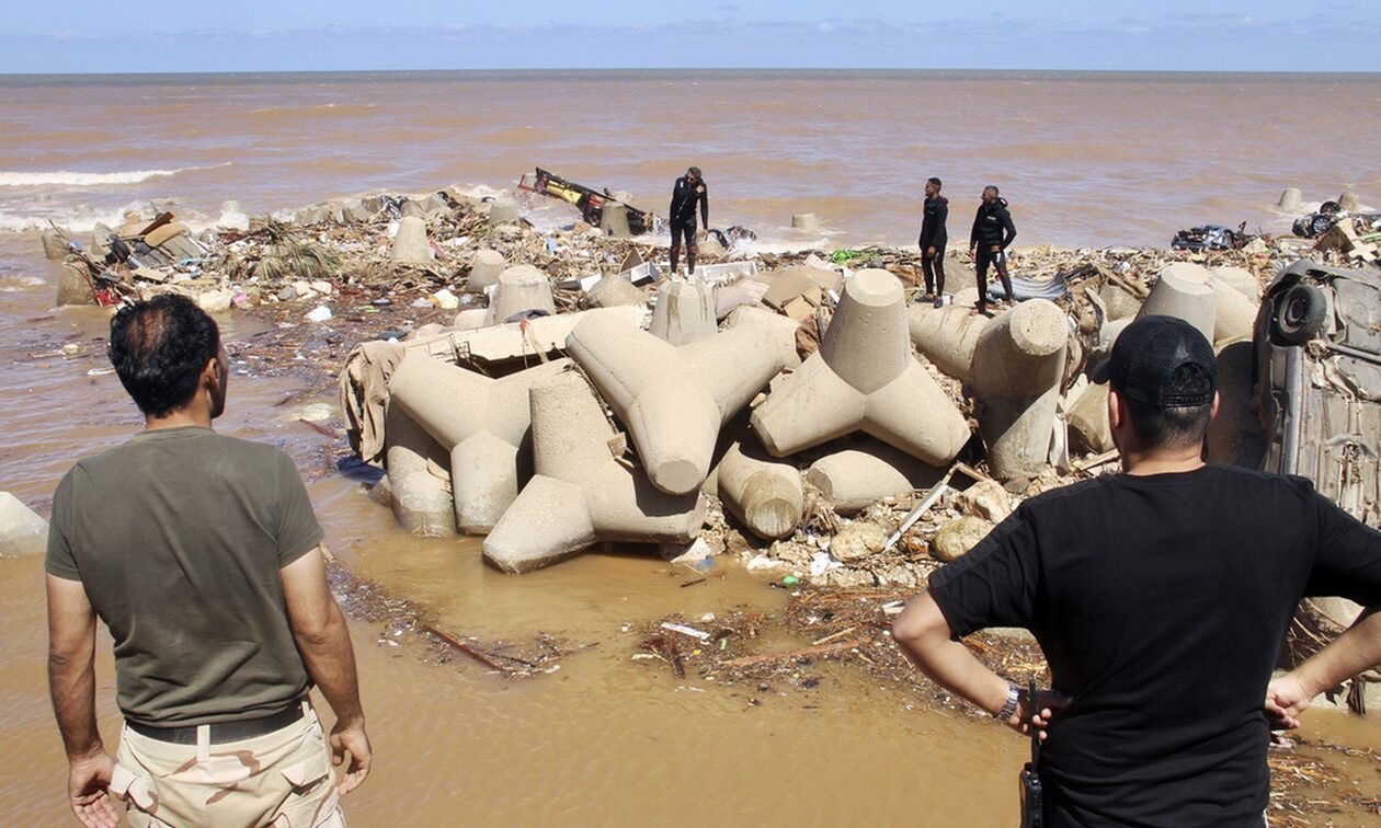 Συναγερμός-στη-Λιβύη:-Νέα-απειλή-μετά-τις-πλημμύρες,-οι-βόμβες-και-οι-νάρκες-που-δεν-έχουν-εκραγεί