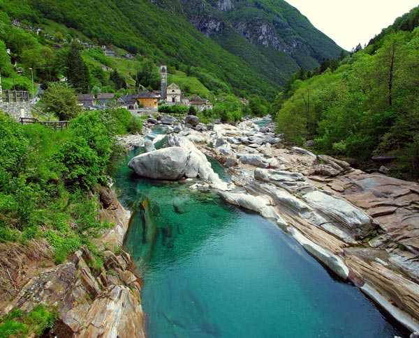 verzasca-valley:-Η-«εξωτική»-κοιλάδα-της-Ελβετίας!-(pics)