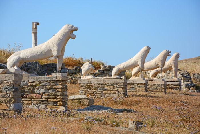 Δήλος-Το-ακατοίκητο-ελληνικό-νησί-που-είναι-γεμάτο-αρχαίους-θησαυρούς