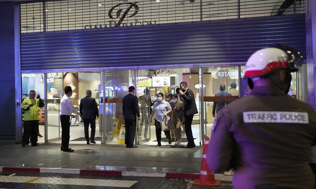 Ταϊλάνδη:-Τρεις-νεκροί-και-τρεις-τραυματίες-από-πυροβολισμούς-σε-εμπορικό-κέντρο-στη-Μπανγκόκ