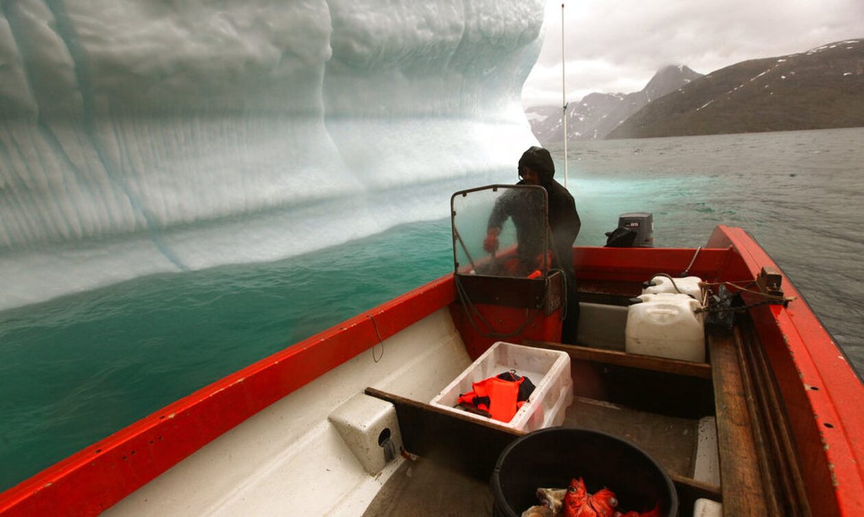 Κινδυνεύουν-οι-Ινουίτ-της-Γροιλανδίας:-Λιώνουν-οι-πάγοι-στα-φιορδ-λόγω-κλιματικής-αλλαγής