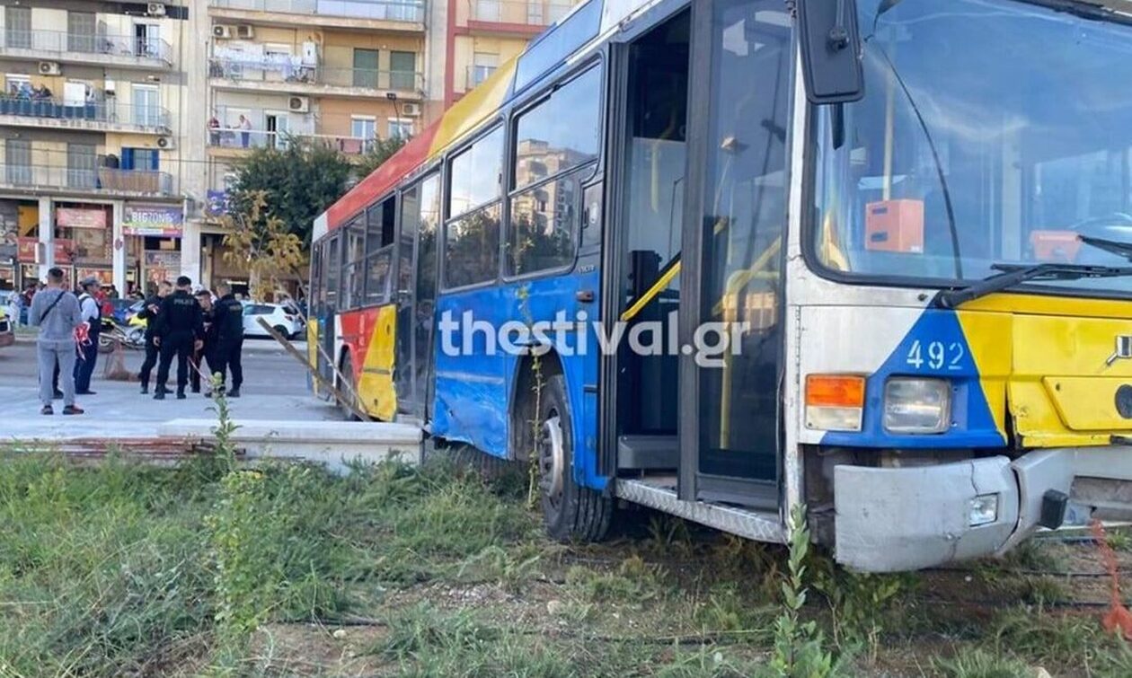 Θεσσαλονίκη:-«Μου-είπαν-στο-νοσοκομείο-για-το-δυστύχημα»,-λέει-ο-οδηγός-λεωφορείου