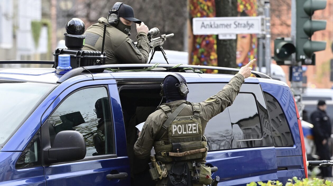 Γερμανία:-Ένταλμα-σύλληψης-σε-βάρος-15χρονου-–-kαλούσε-σε-«ιερό-πόλεμο»-κατά-της-Δύσης