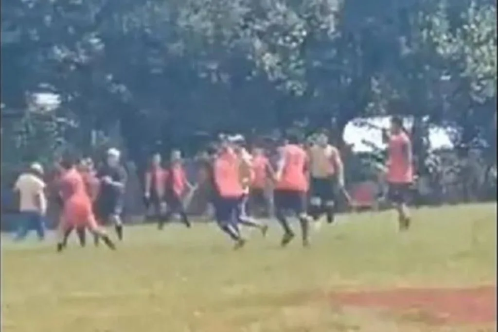 Αργεντινή:-Διαιτητής-μαχαίρωσε-στο-στήθος-ποδοσφαιριστή!-(video)