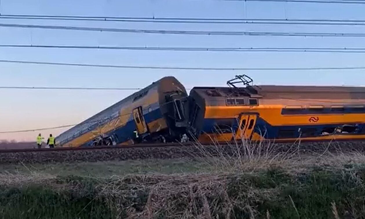 Ιταλία:-Σύγκρουση-δύο-τρένων-–-17-τραυματίες