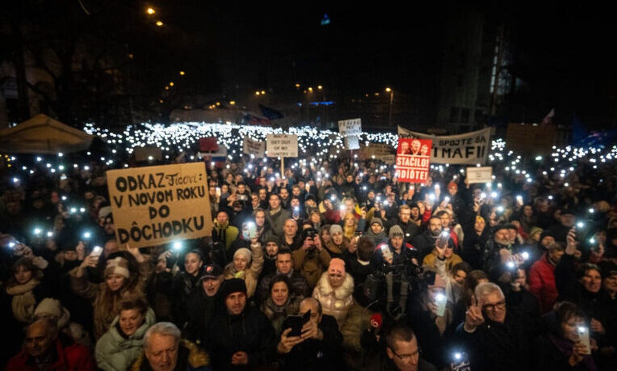 Σλοβακία:-Διαδηλώσεις-κατά-της-μείωσης-των-ποινών-για-διαφθορά