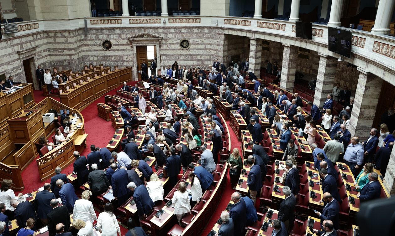 Βουλή:-Ψηφίστηκε-το-νομοσχέδιο-για-την-επαγγελματική-εκπαίδευση