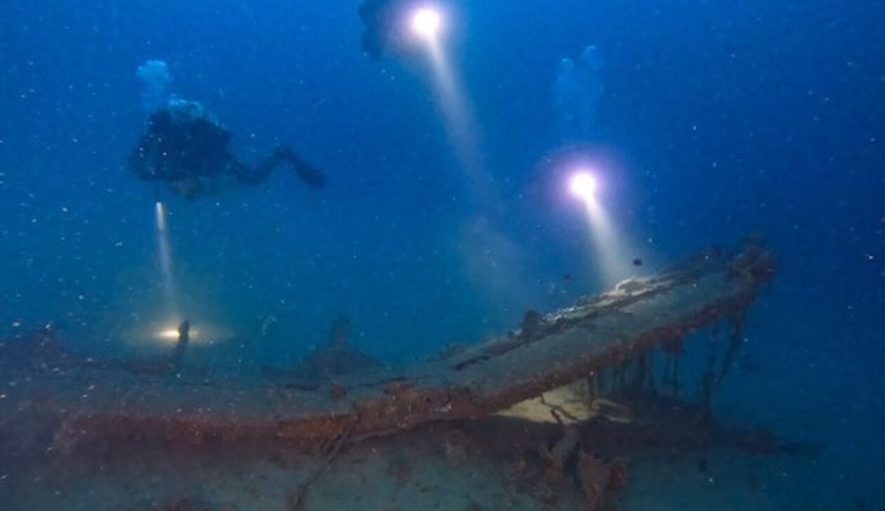 Ανακαλύφθηκε-νέο-ναυάγιο-στο-Φάληρο-–-Δείτε-το-βίντεο-από-τους-υποβρύχιους-δύτες