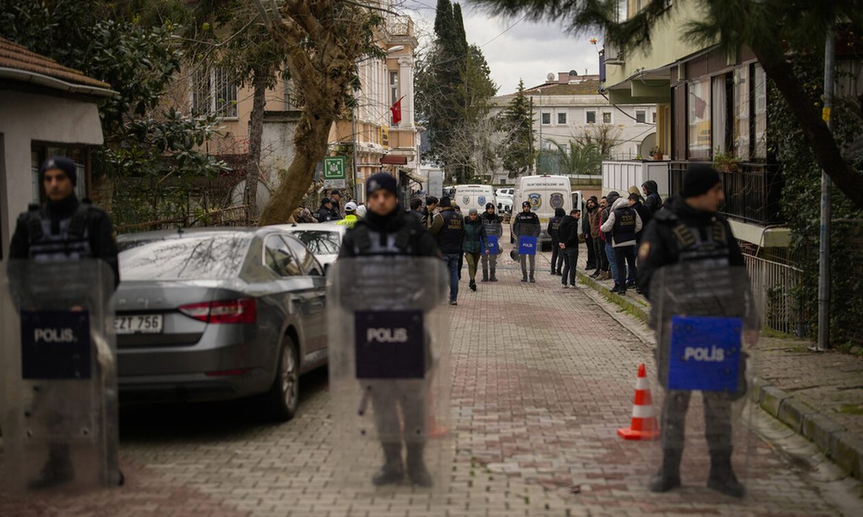Τουρκία:-Συλλήψεις-για-την-επίθεση-στην-καθολική-εκκλησία-–-Εκτιμάται-ότι-είναι-μέλη-του-ΙΚ