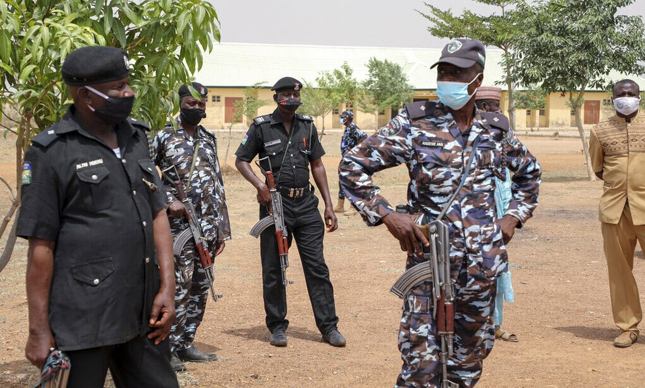 Νιγηρία:-12-παραστρατιωτικοί-σκοτώθηκαν-σε-μάχες