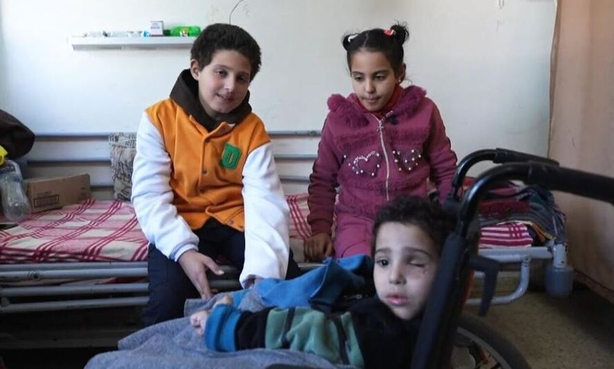 Γάζα:-«Σκότωσαν-μπροστά-στα-μάτια-μας-τoυς-γονείς-μας»-–-Συγκλονίζουν-τα-ορφανά-του-πολέμου
