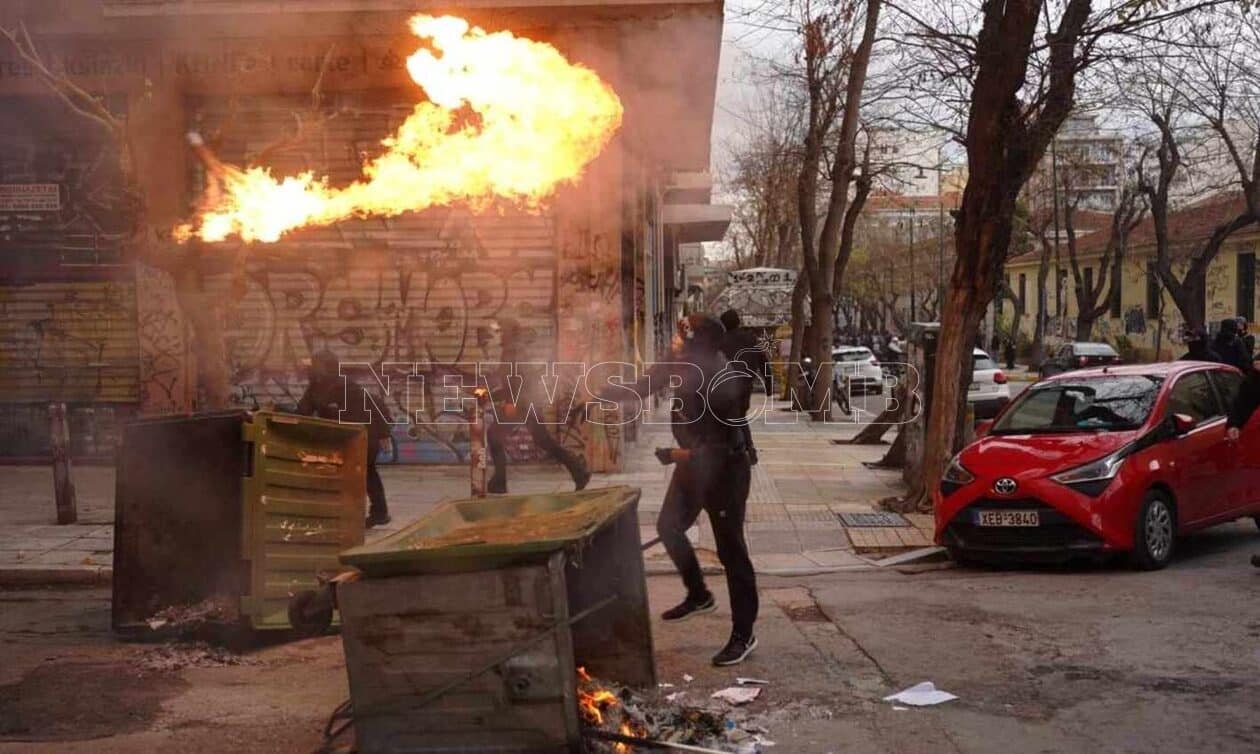 Τέμπη-–-Επεισόδια-στην-Αθήνα:-8-συλλήψεις-–-Δύο-ααστυνομικοί-τραυματίες
