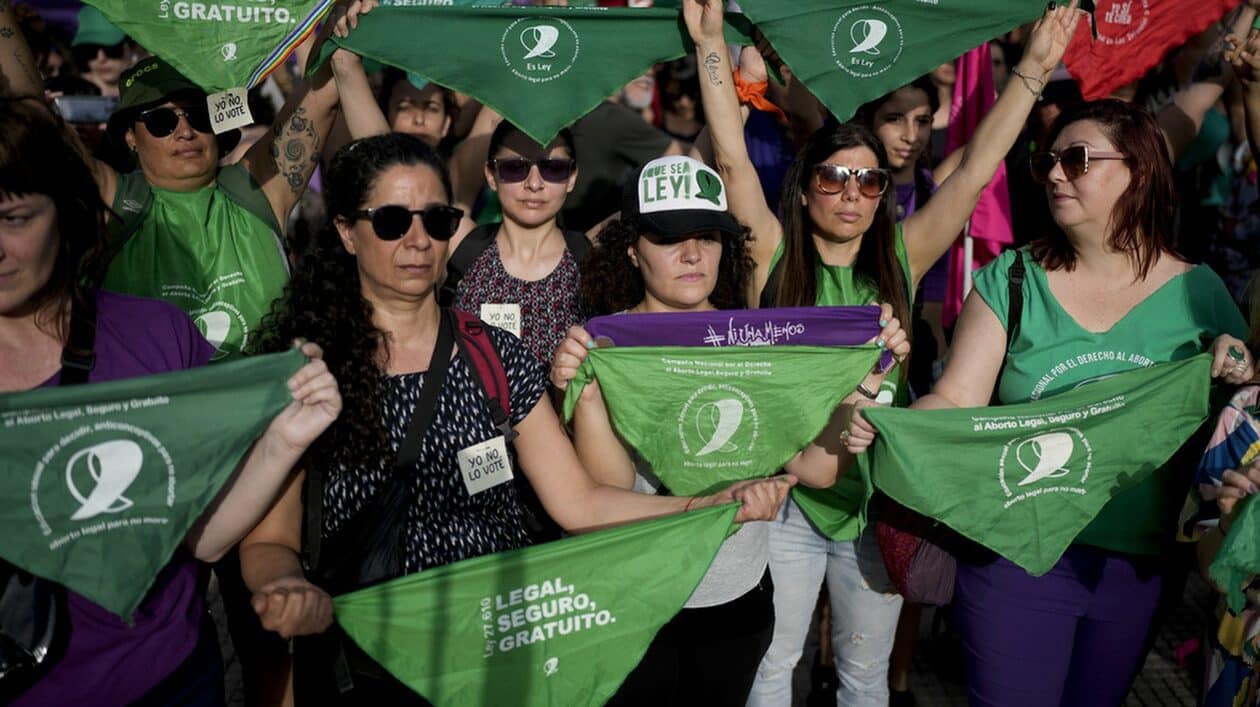 Αυξάνονται-οι-δολοφονίες-γυναικών-στην-Αργεντινή:-Μία-την-ημέρα-κατά-μέσον-όρο