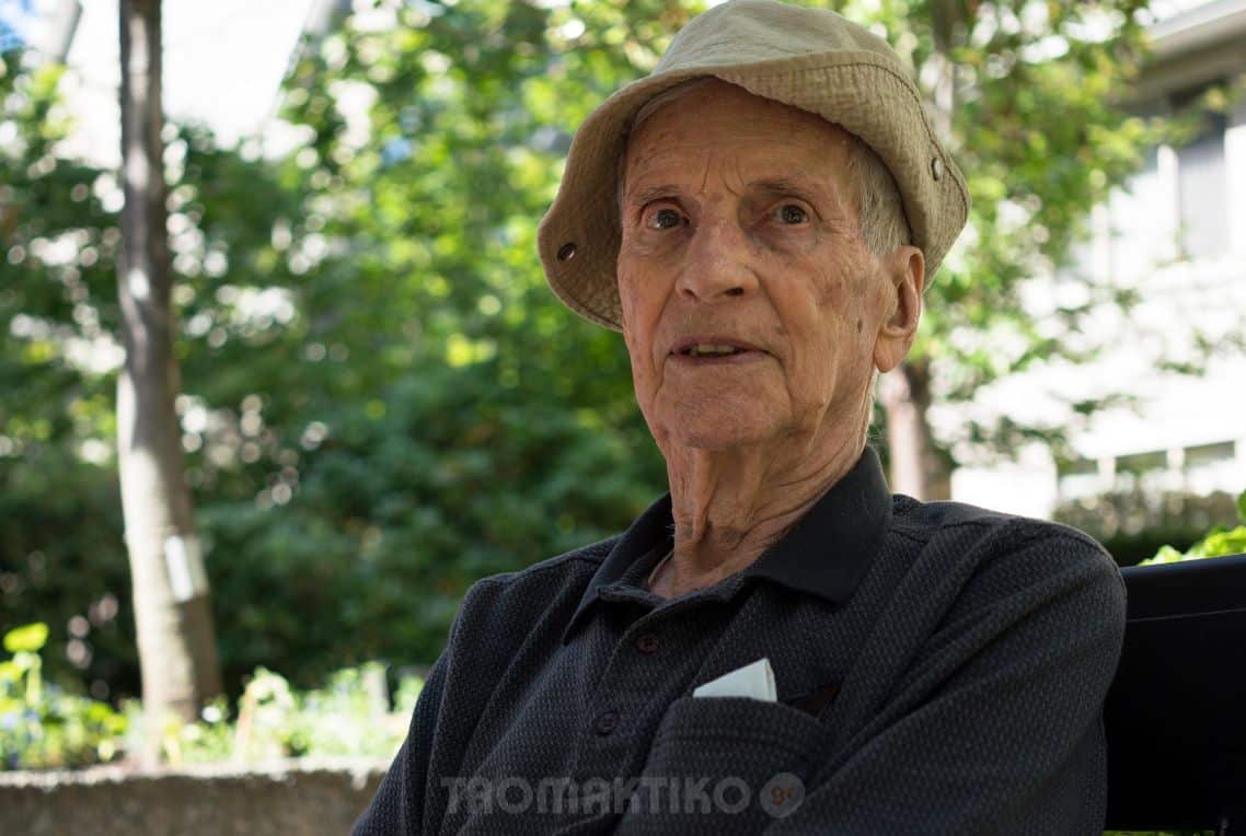 Το-ανέκδοτο-της-ημέρας-με-παππού-97-ετών-και-ασφαλιστή