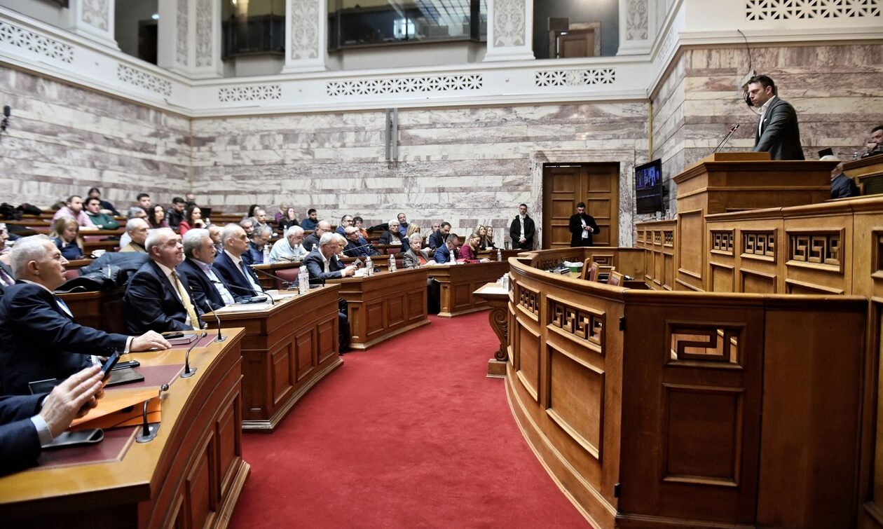 ΣΥΡΙΖΑ:-Σύσκεψη-εργασίας-της-κοινοβουλευτικής-ομάδας-παρουσία-Κασσελάκη