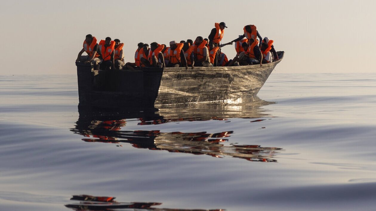 Γαλλία:-Το-ocean-viking-διέσωσε-25-μετανάστες-στα-ανοιχτά-της-Λιβύης-–-Πολλοί-άνθρωποι-αγνοούνται