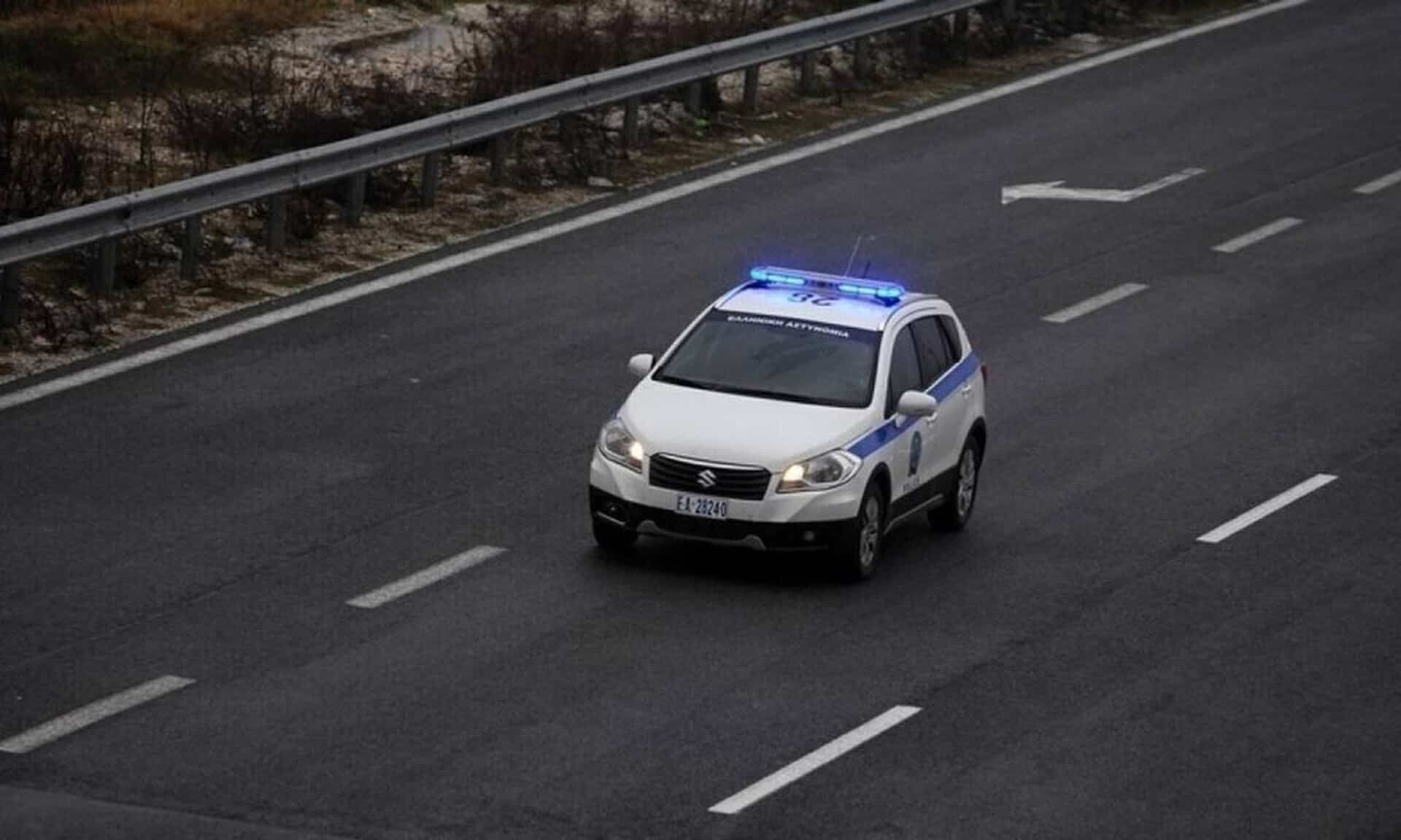Θεσσαλονίκη:-Συνελήφθη-διακινητής-που-προωθούσε-στο-εσωτερικό-της-χώρας-μη-νόμιμους-μετανάστες