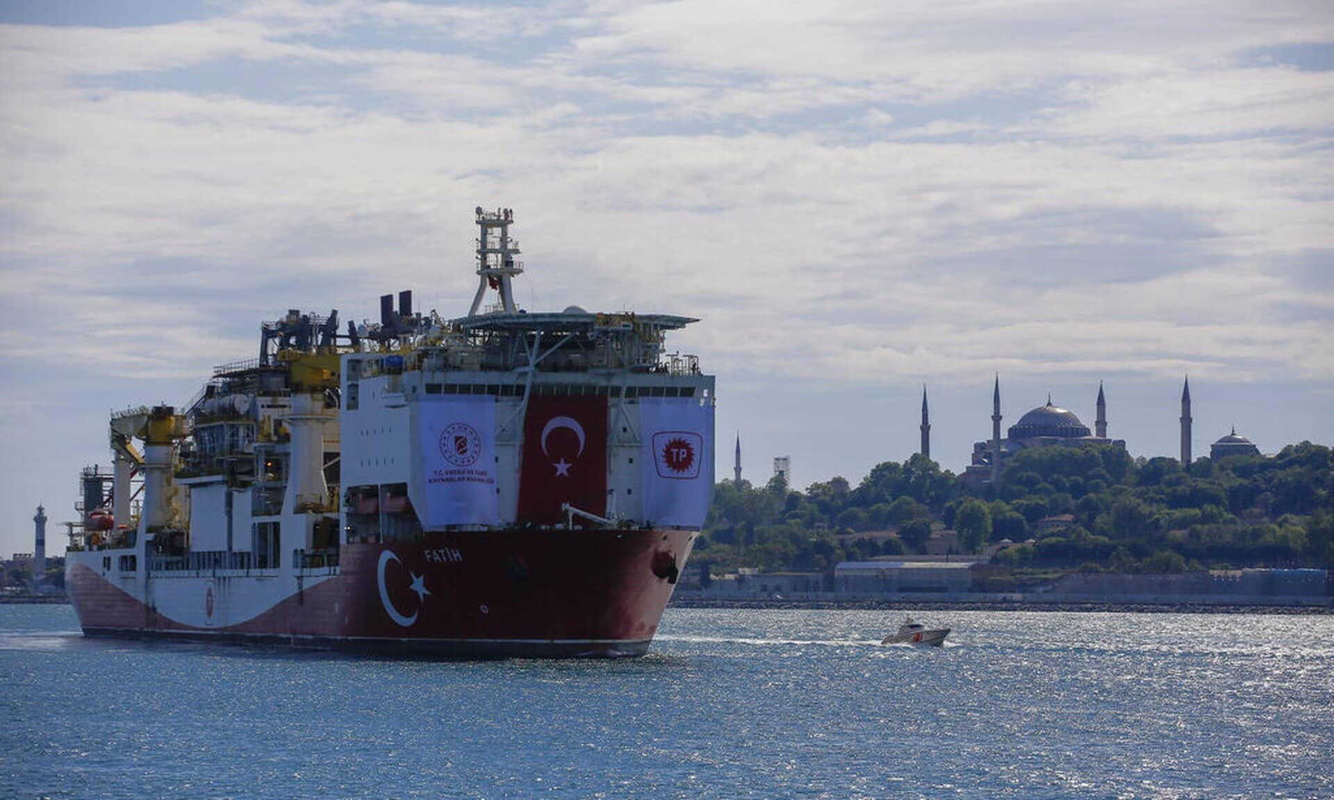 Τουρκία:-Νέες-αναφορές-του-Υπουργείου-Ενέργειας-στη-«Γαλάζια-Πατρίδα»:-«Οι-γεωτρήσεις-συνεχίζονται»