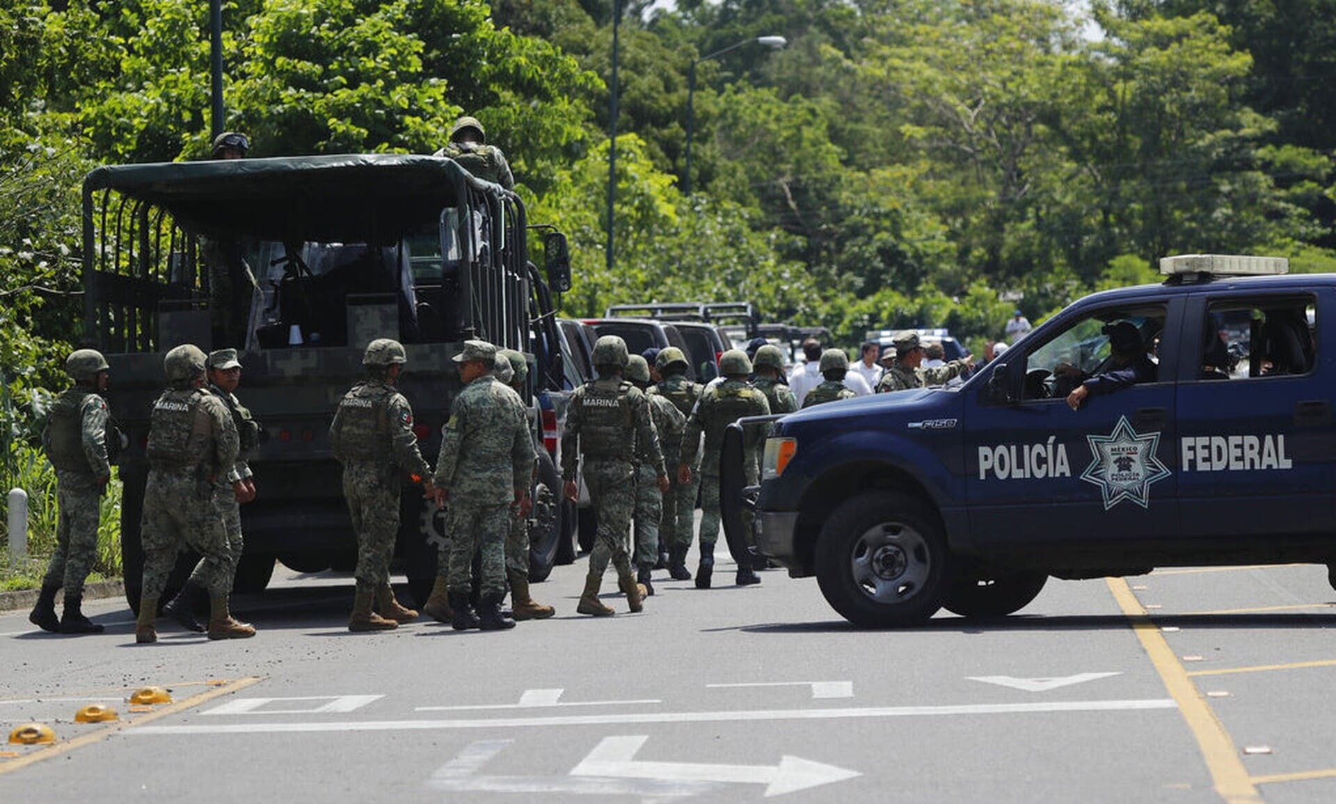 Μεξικό:-Πολύνεκρες-συγκρούσεις-μεταξύ-συμμοριών-και-κακοποιών-με-την-εθνική-φρουρά
