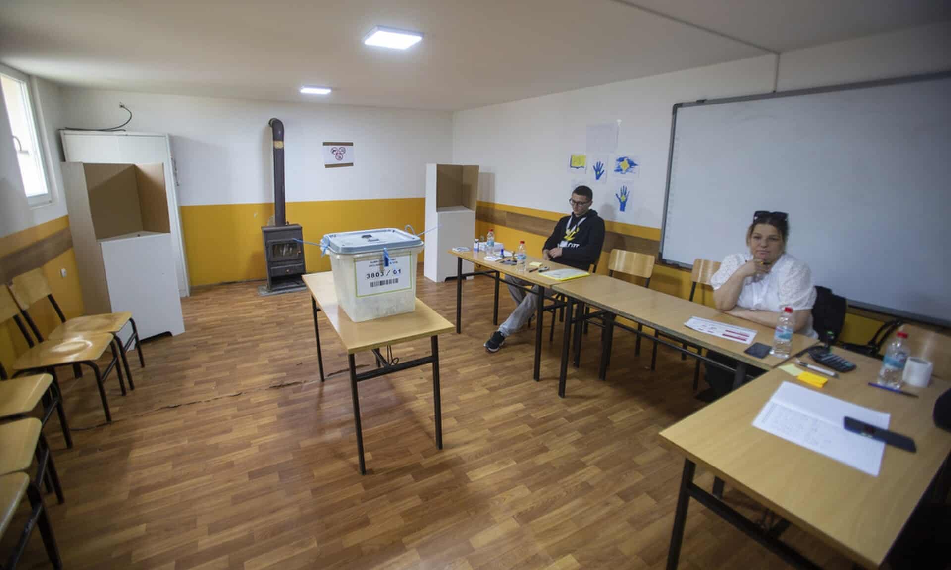«Στο-κενό»-το-δημοψήφισμα-για-την-αποπομπή-των-δημάρχων-στο-Βόρειο-Κόσοβο