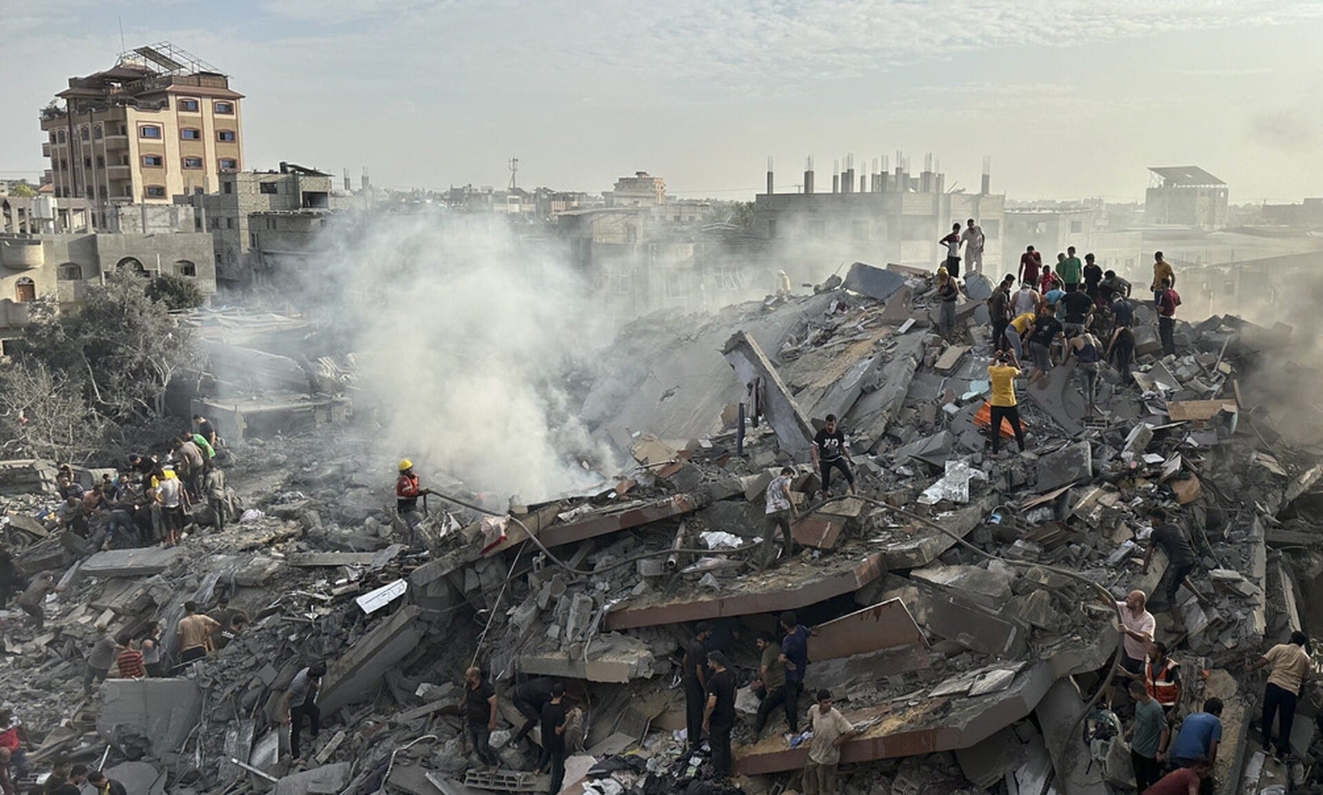 Η-Γάζα-εκπέμπει-sos-επτά-μήνες-μετά-τις-επιθέσεις-της-Χαμάς-–-Αμετακίνητος-ο-Νετανιάχου
