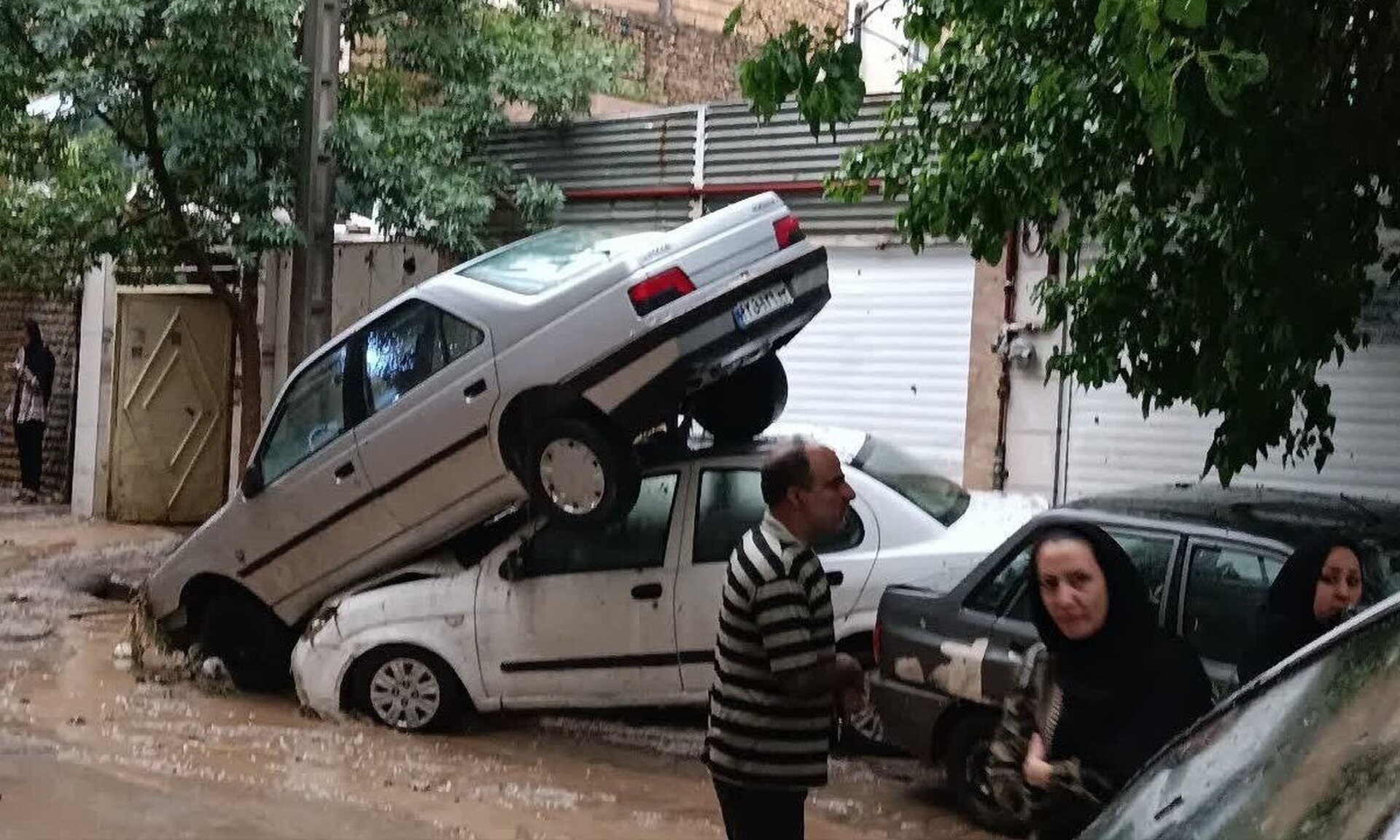 Ιράν:-Επτά-νεκροί-από-τις-πλημμύρες-στη-Μασχάντ