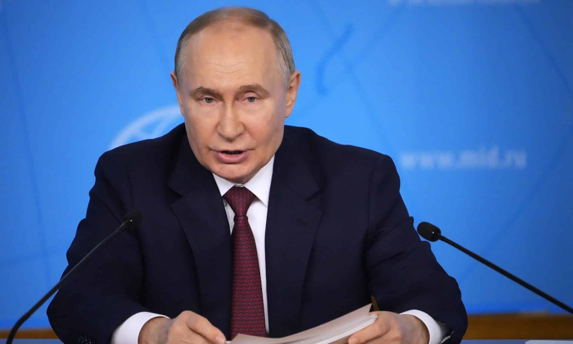 Βλαντιμίρ-Πούτιν:-Υπόσχεται-κατάπαυση-του-πυρός-στην-Ουκρανία-υπό-έναν-όρο