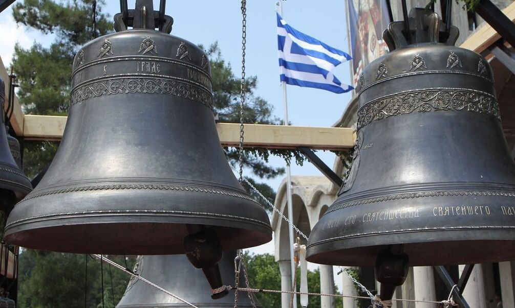 Πένθιμα-θα-χτυπούν-οι-καμπάνες-στην-Κρήτη-για-την-«μαύρη»-επέτειο-της-Κύπρου