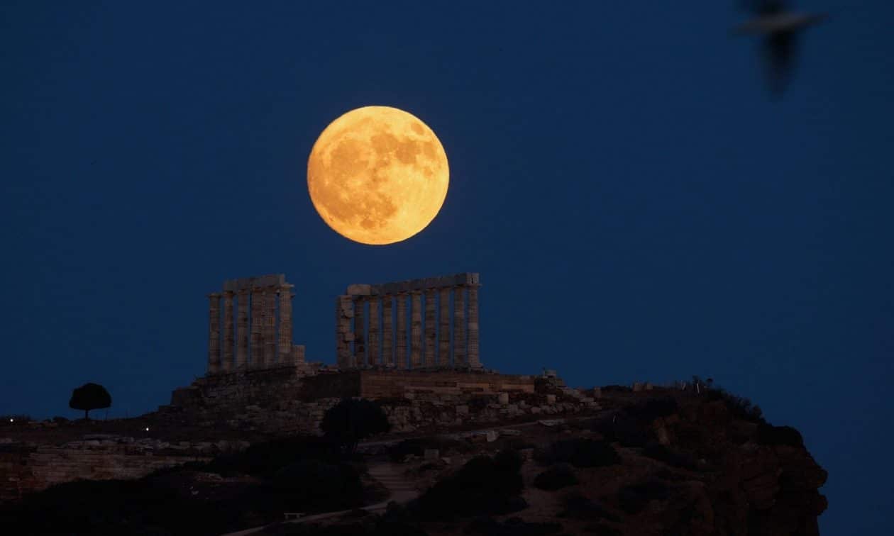 Πανσέληνος-Αυγούστου:-Ελεύθερη-είσοδος-σε-μνημεία,-μουσεία-και-αρχαιολογικούς-χώρους-(πίνακας)