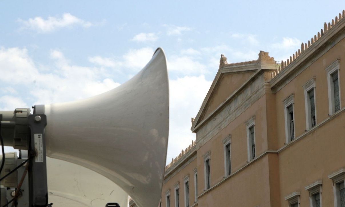 Σε-απεργιακό κλοιό-η-χώρα-–-Πότε-κατεβάζουν-ρολά-ιδιωτικός-και-δημόσιος-τομέας