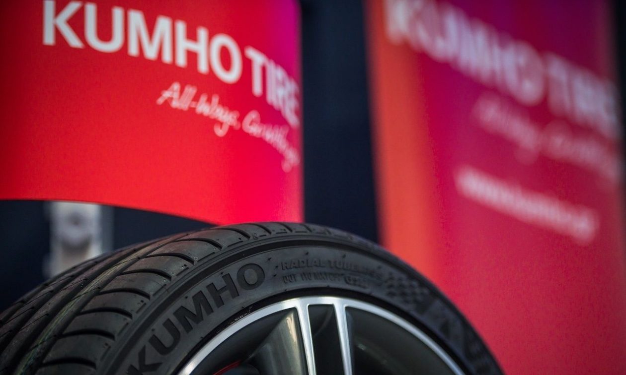 Το-kumho-ecsta-ps71-ev-κερδίζει-το-if-design-award-2024