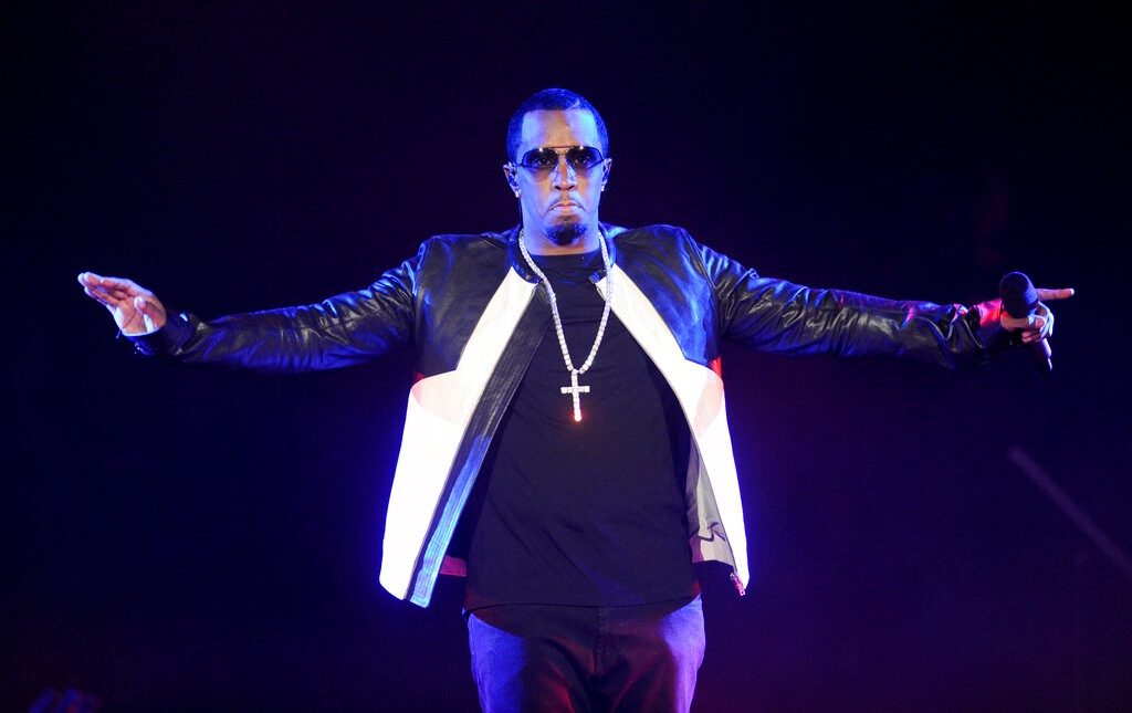 diddy:-Κρέμασε-γυναίκα-απο-μπαλκόνι-17ου-ορόφου-και-απείλησε-να-τη-σκοτώσει-–-«Είμαι-ο-διάβολος»
