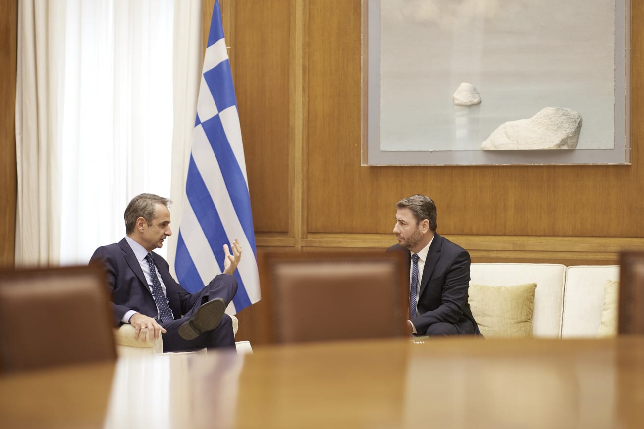 Συνάντηση-Μητσοτάκη-Ανδρουλάκη:-Αναζητώντας-τη-συναίνεση