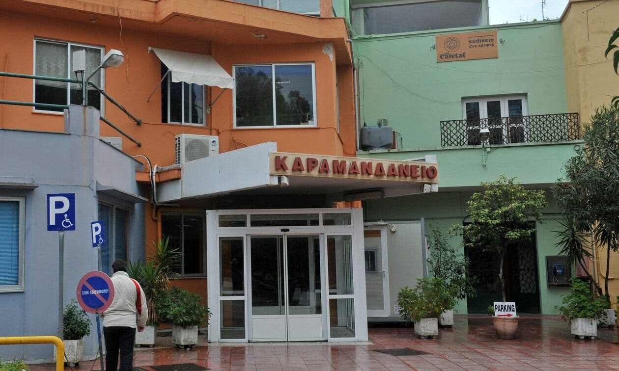 Πάτρα:-Ένα-παιδάκι-με-εγκαύματα-στο-Καραμανδάνειο-μετά-από-πυρκαγιά-σε-σπίτι