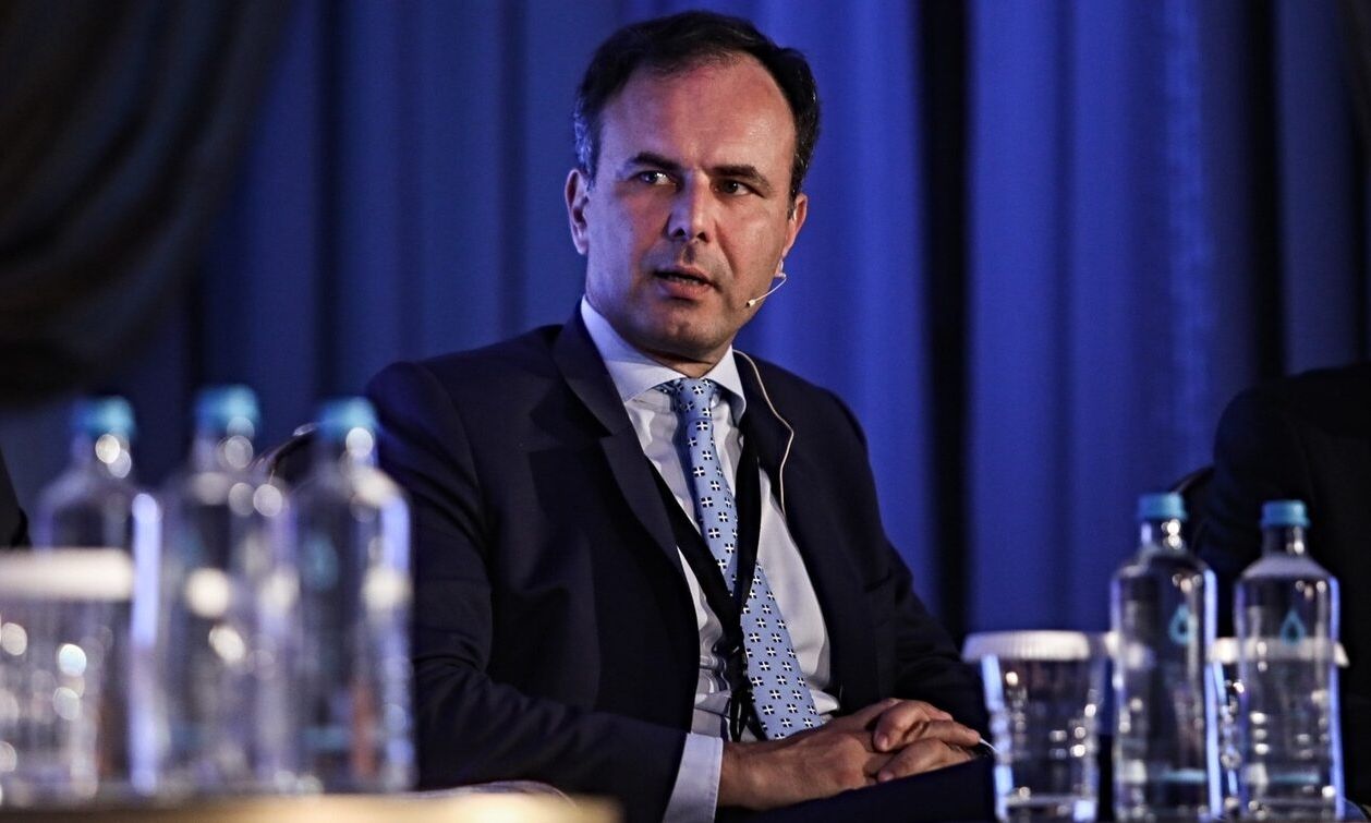 Αλέξης-Πατέλης:-Το-«αντίο»-στο-Μαξίμου-–-«Η-Ελλάδα-του-2025-πολύ-διαφορετική-του-2019»