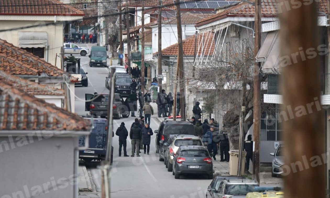Λάρισα:-Η-ανακοίνωση-της-Αστυνομίας-για-το-μακελειό-στους-Γόννους