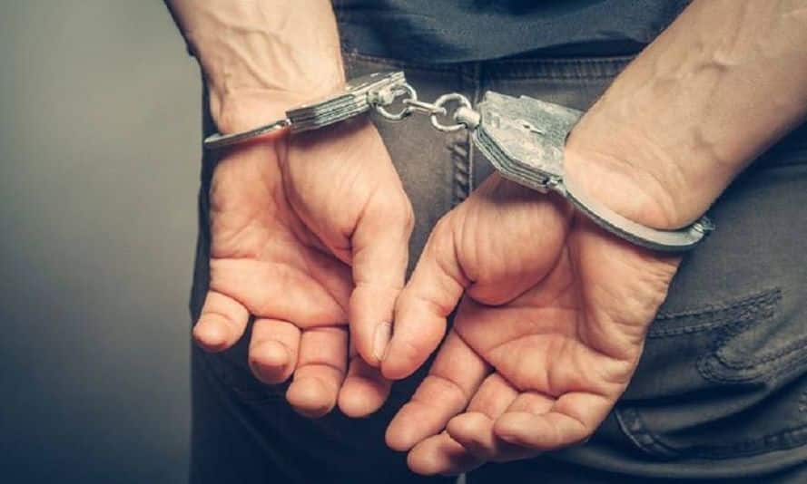 Μεσολόγγι:-74χρονος-καταδικάστηκε-για-κατοχή-πορνογραφικού-υλικού-ανήλικης