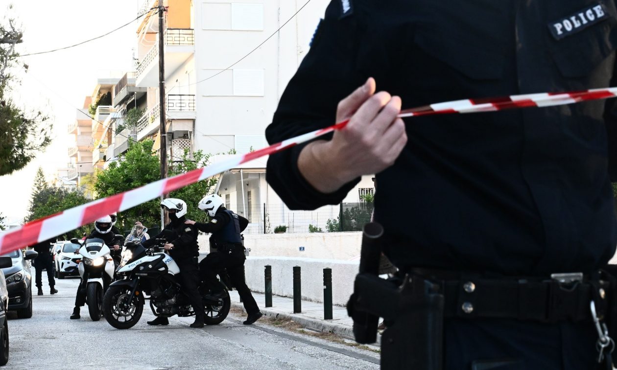 Χανιά:-Αυτοκτονία-77χρονου-άνδρα-με-καραμπίνα-–-Τον-βρήκε-η-αδελφή-του