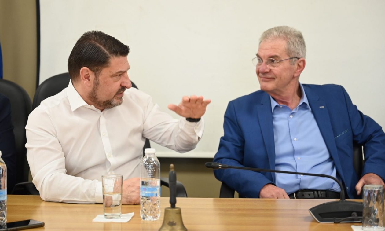 Χαρδαλιάς:-«Πρέπει-να-διαφυλάξουμε-και-να-αναβαθμίσουμε-την-πολιτιστική-κληρονομιά-της-Ελευσίνας»