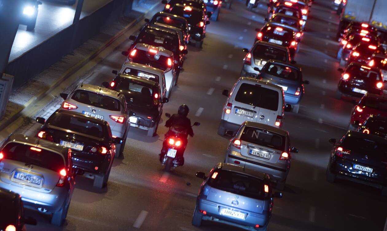 Σαρωτές-πινακίδων-στους-δρόμους:-Πρόστιμα-έως-και-10.000-ευρώ-για-παράνομα-οχήματα-(βίντεο)