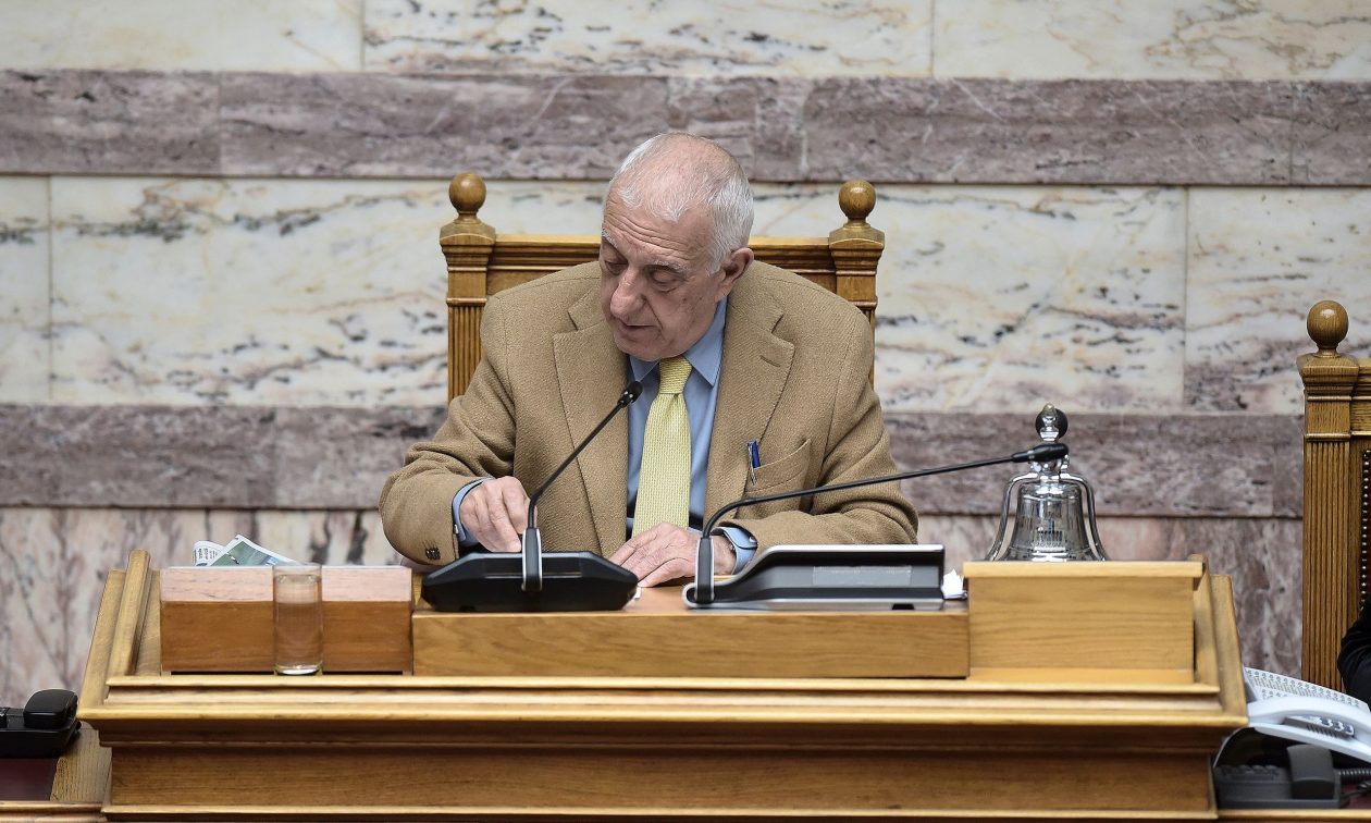 Τέμπη:-«Όχι»-Κακλαμάνη-σε-Σπίρτζη-για-Προανακριτική
